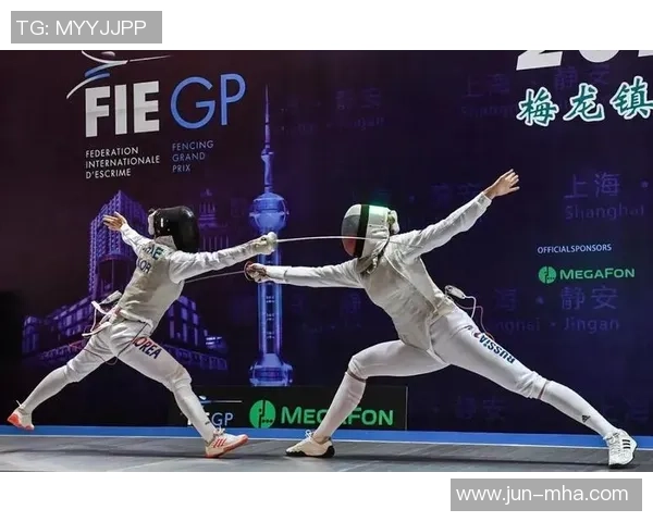 上海羽毛球队在杯赛积分榜上以69分稳居第一名展现强劲实力